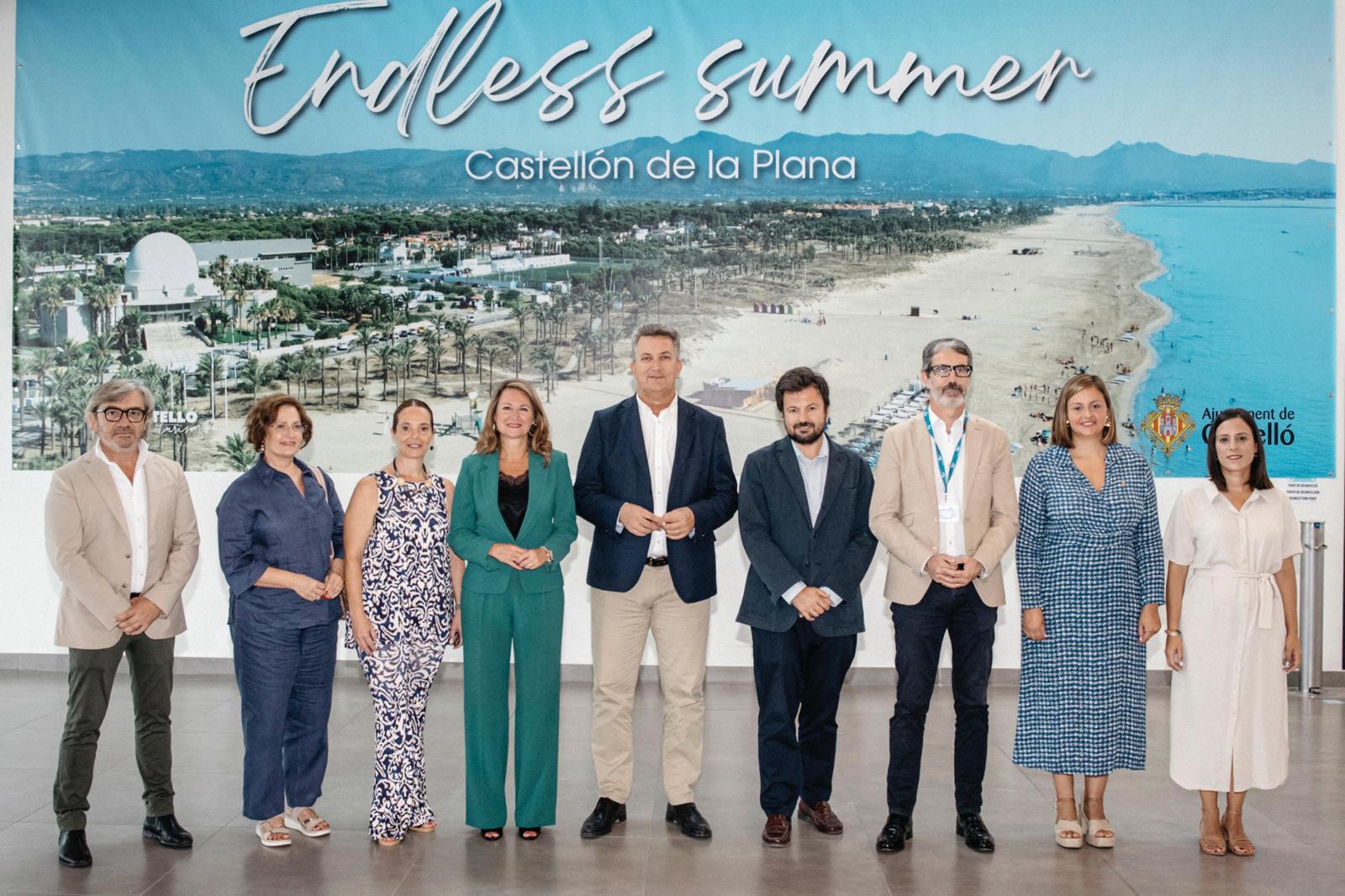Carrasco impulsa la proyección turística de la capital a nivel internacional a través de un nuevo acuerdo con el Aeropuerto de Castellón