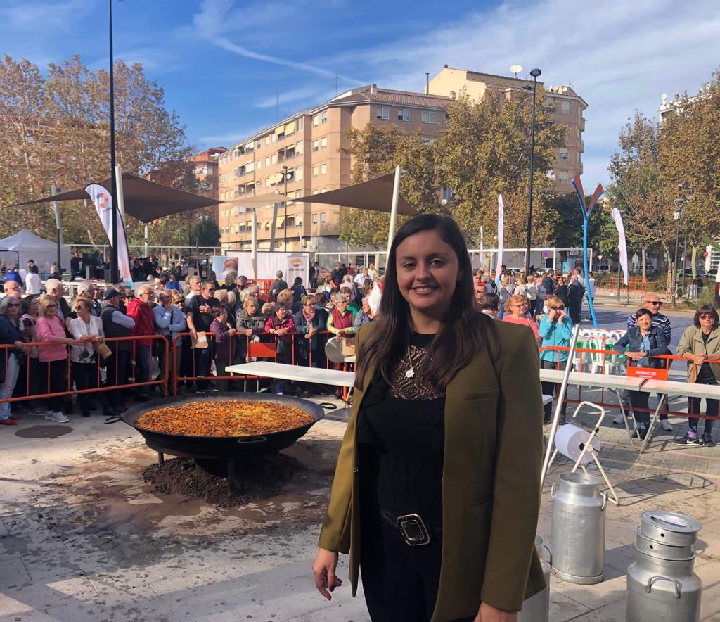 La plaza España acogerá la II edición del concurso internacional de paella con pelotas de Navidad