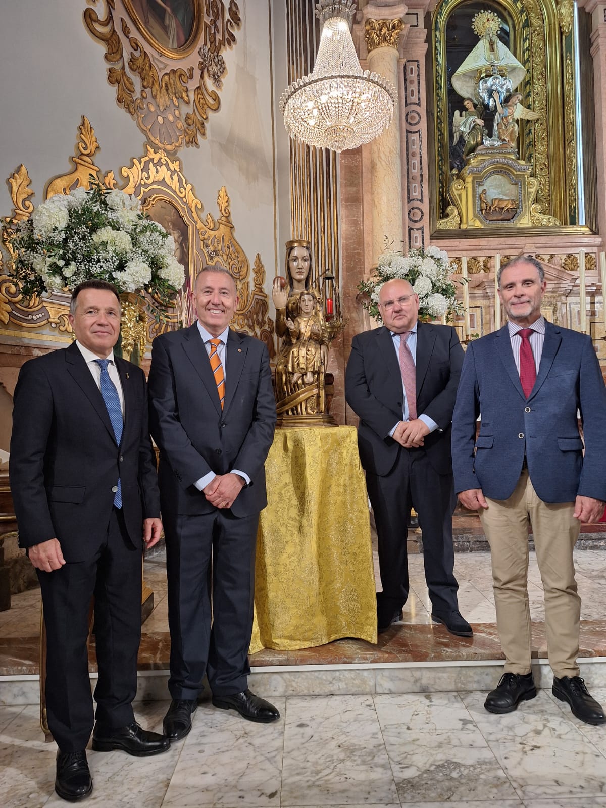 Sales pone en valor el sector citrícola local en el marco de la celebración de la Virgen de la Naranja