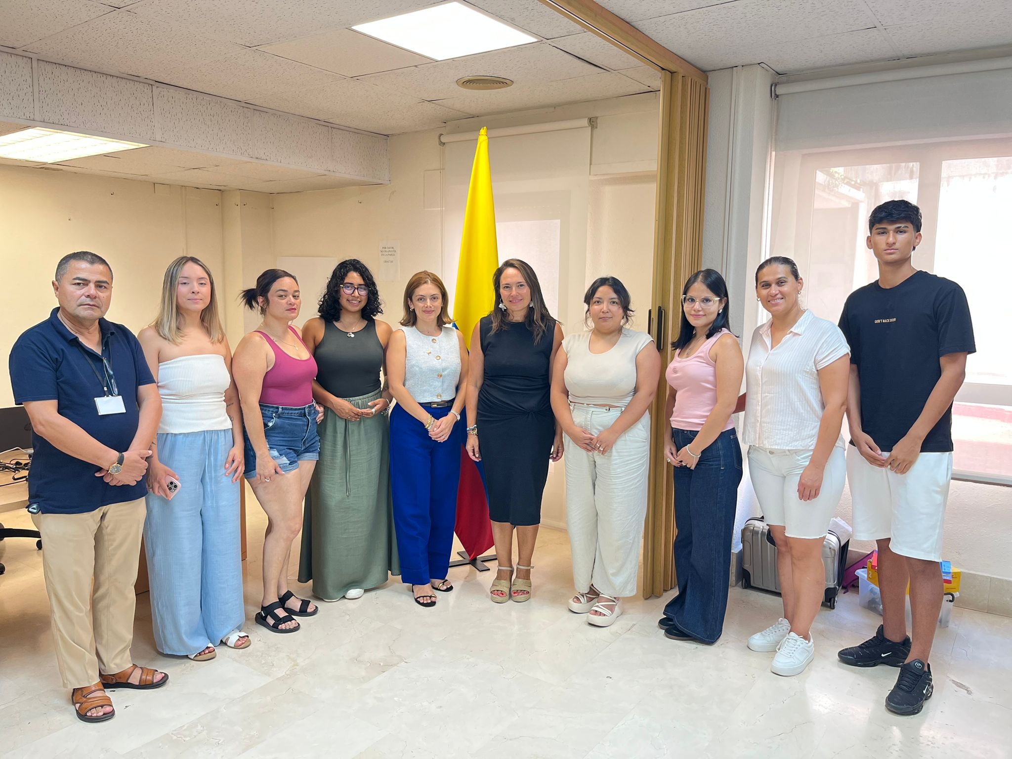 Castellón recupera la oficina itinerante de la embajada de Colombia después de 5 años y celebrará este sábado el Día Nacional de Colombia con actos en el parque Ribalta